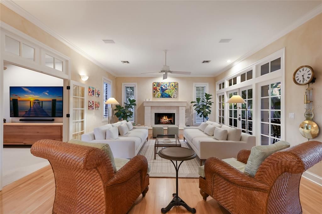 For Sale: $1,650,000 (4 beds, 3 baths, 3537 Square Feet)