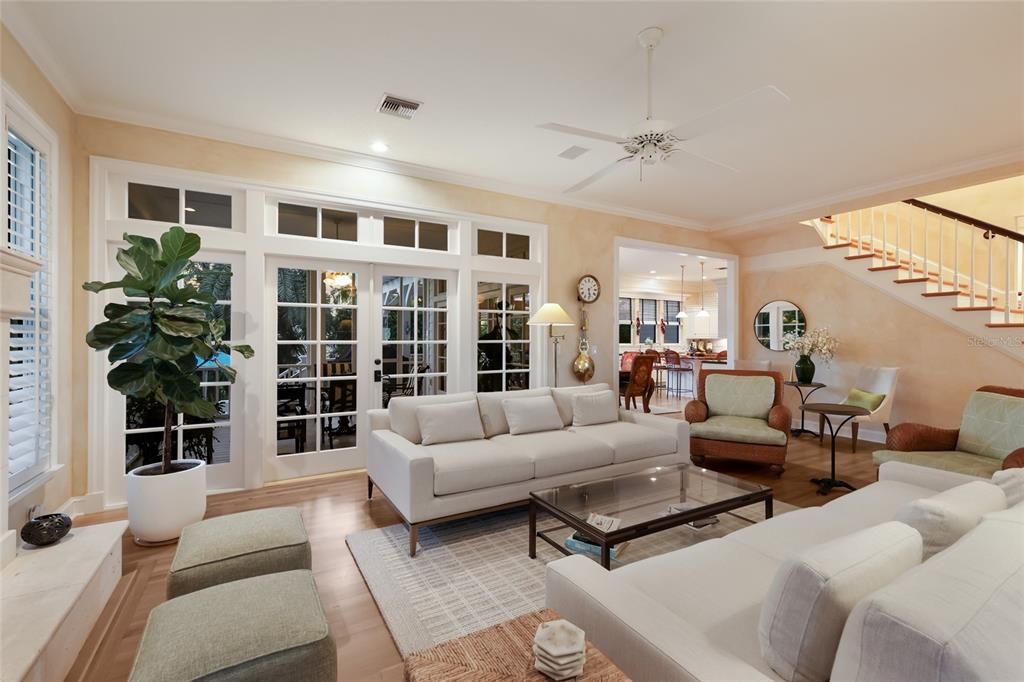 For Sale: $1,650,000 (4 beds, 3 baths, 3537 Square Feet)