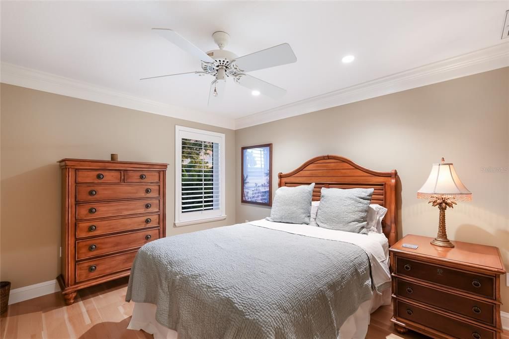 For Sale: $1,650,000 (4 beds, 3 baths, 3537 Square Feet)