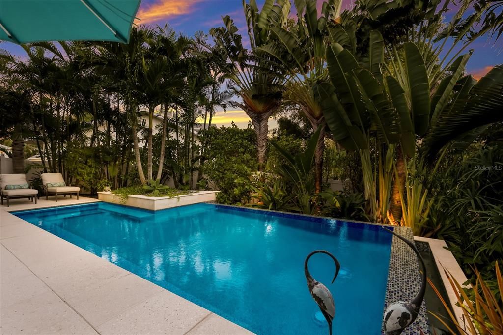 For Sale: $1,650,000 (4 beds, 3 baths, 3537 Square Feet)