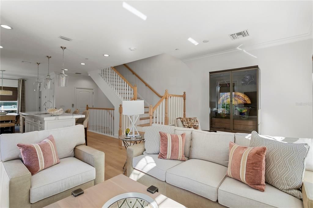 For Sale: $1,375,000 (3 beds, 3 baths, 2180 Square Feet)