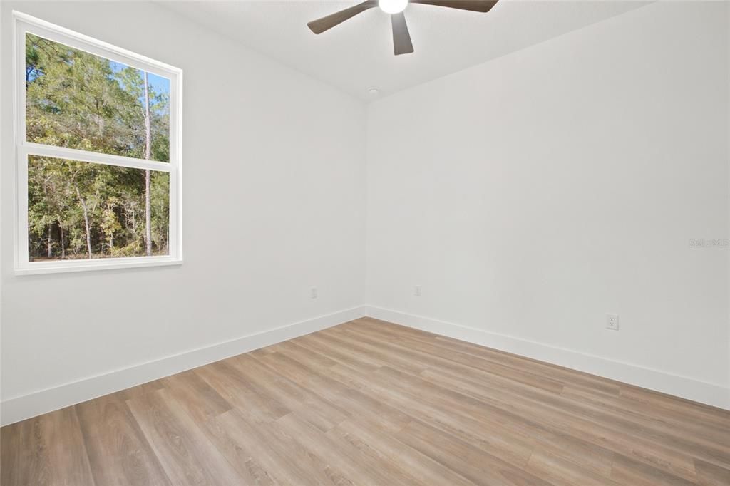 En Venta: $499,900 (4 camas, 2 baños, 2073 Pies cuadrados)