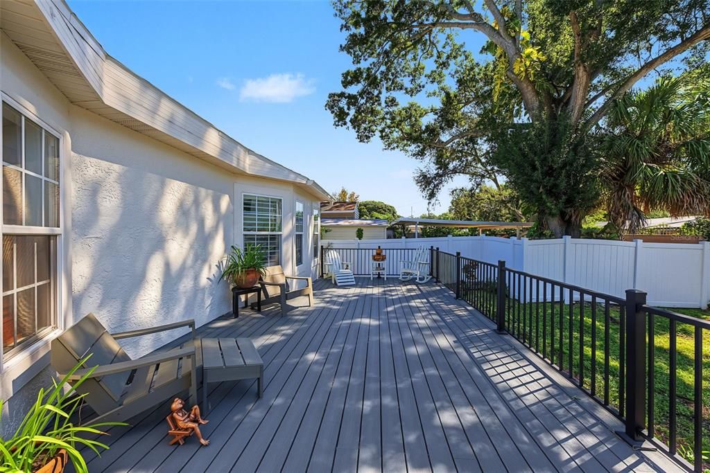 En Venta: $949,900 (3 camas, 3 baños, 2484 Pies cuadrados)