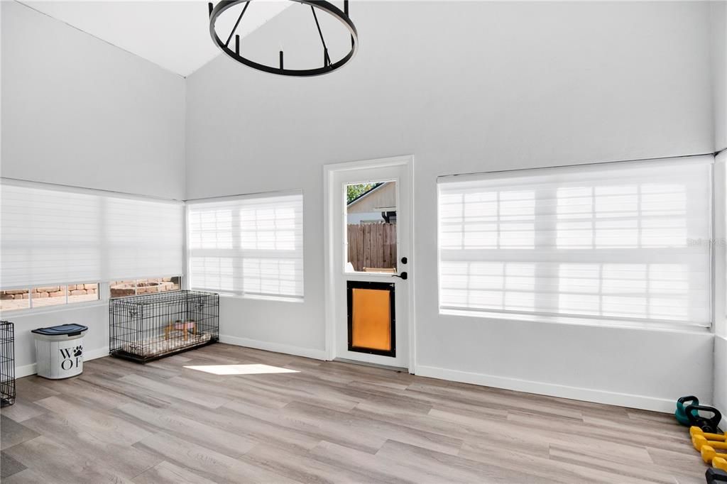 En Venta: $385,000 (3 camas, 2 baños, 1640 Pies cuadrados)