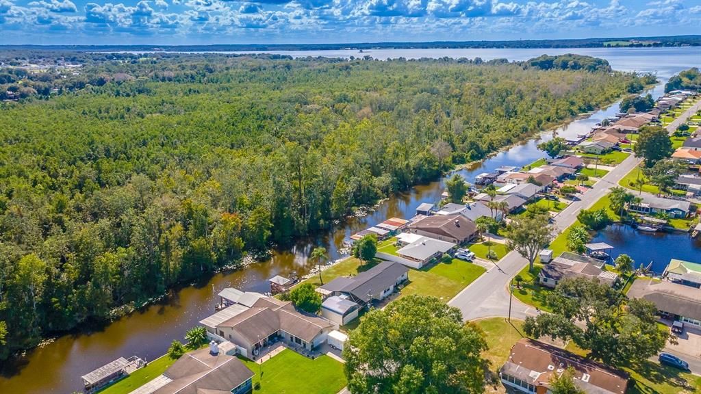En Venta: $525,000 (2 camas, 2 baños, 1390 Pies cuadrados)