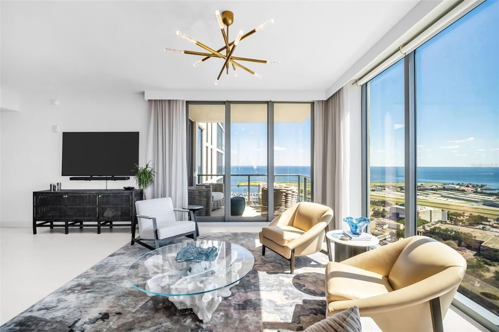 For Sale: $2,390,000 (2 beds, 3 baths, 2172 Square Feet)