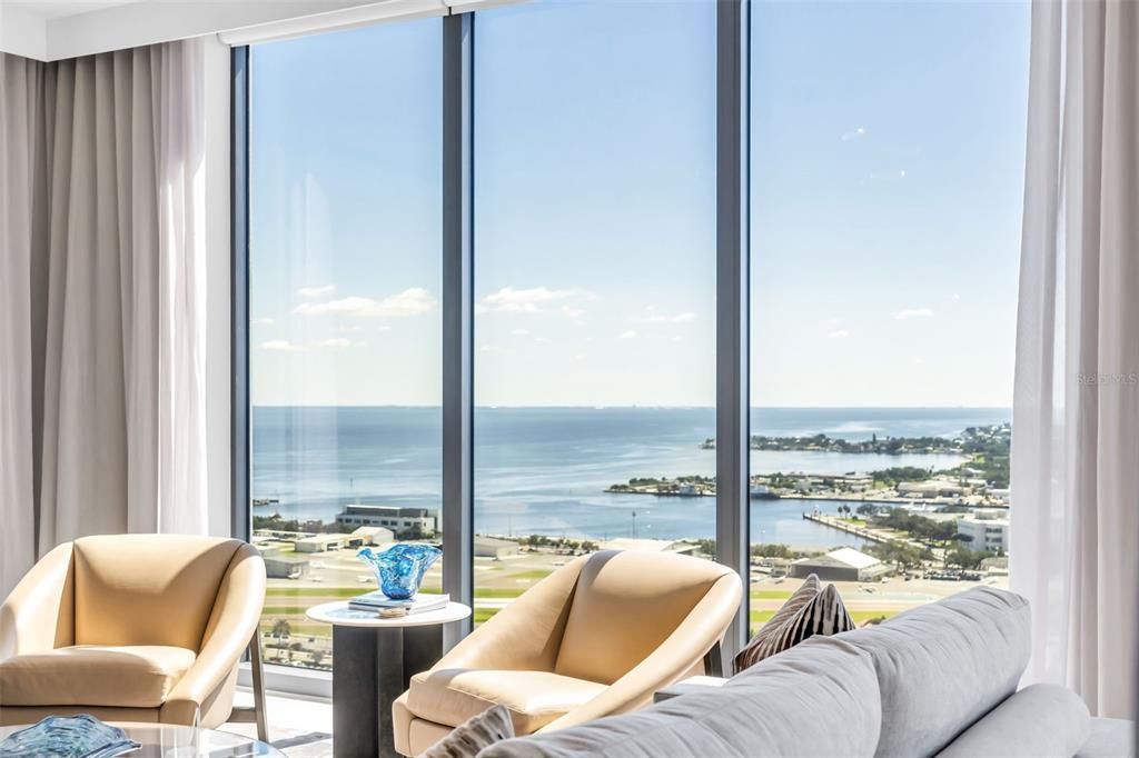 For Sale: $2,390,000 (2 beds, 3 baths, 2172 Square Feet)