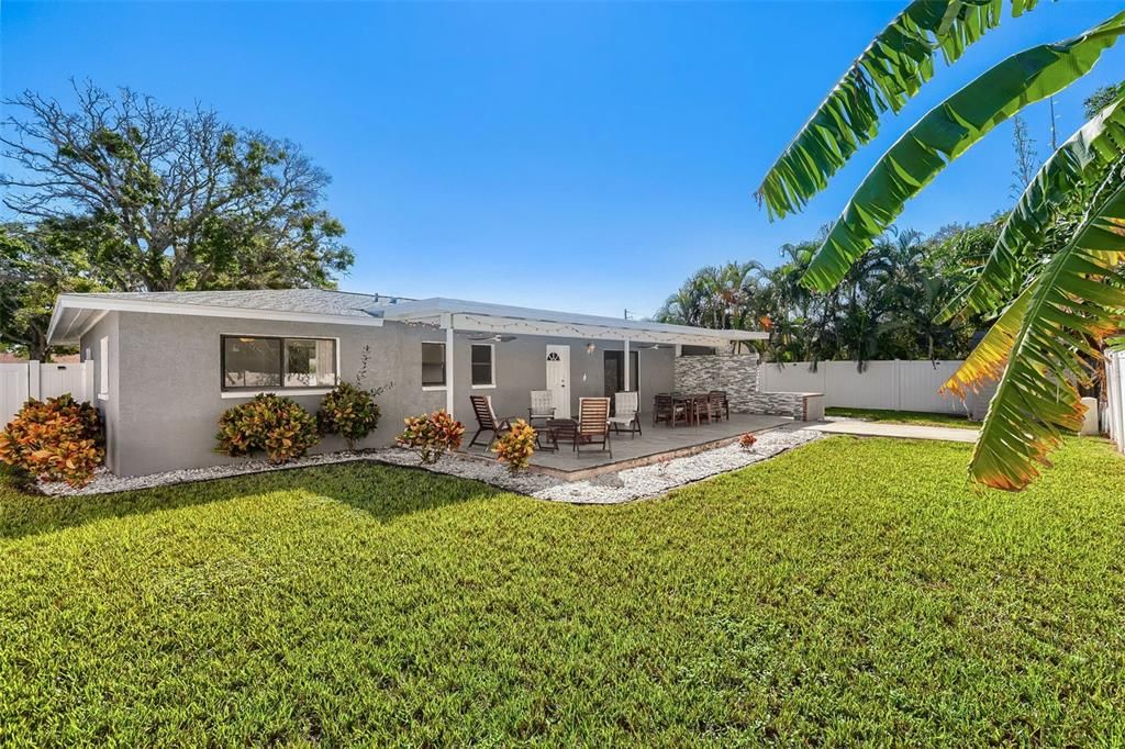 En Venta: $450,000 (3 camas, 2 baños, 1297 Pies cuadrados)