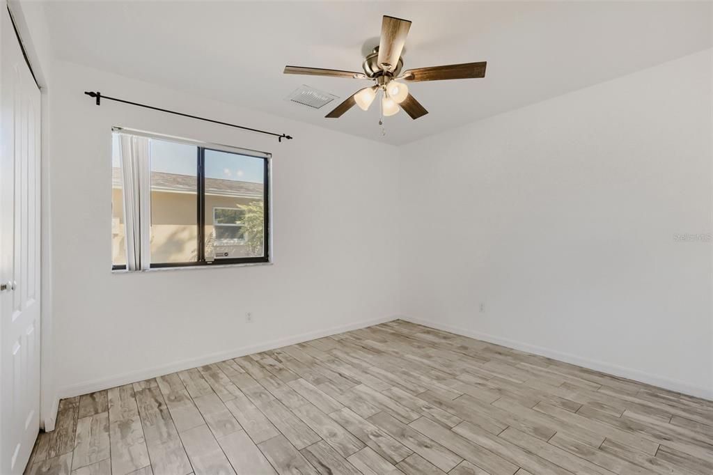 En Venta: $450,000 (3 camas, 2 baños, 1297 Pies cuadrados)