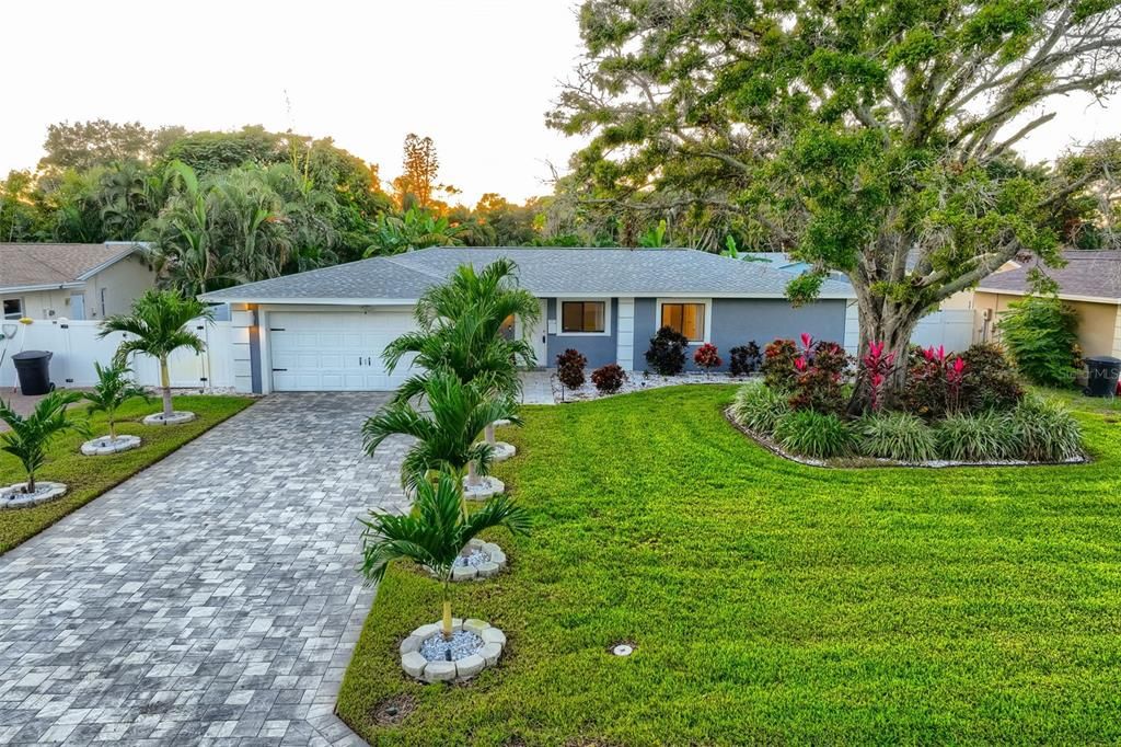 En Venta: $450,000 (3 camas, 2 baños, 1297 Pies cuadrados)