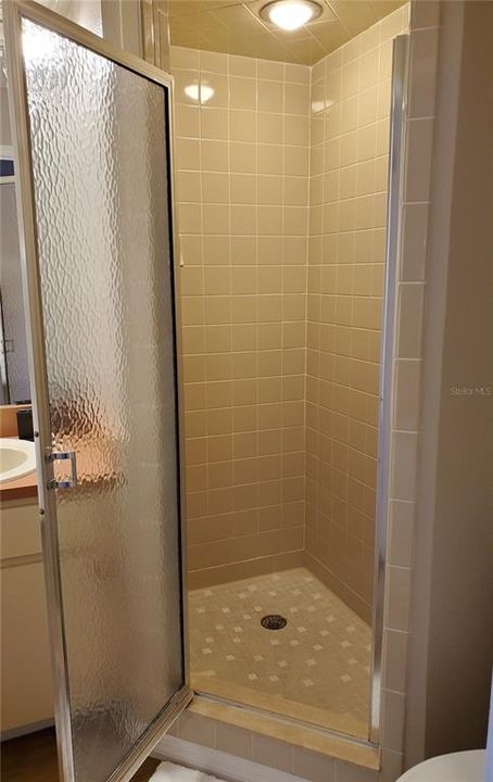 For Sale: $162,000 (2 beds, 2 baths, 1230 Square Feet)