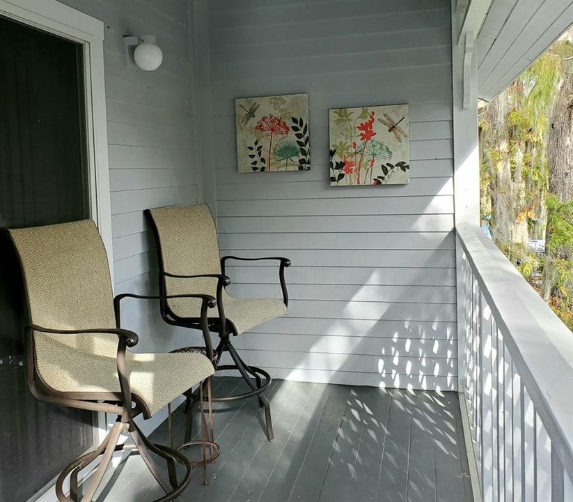 For Sale: $162,000 (2 beds, 2 baths, 1230 Square Feet)