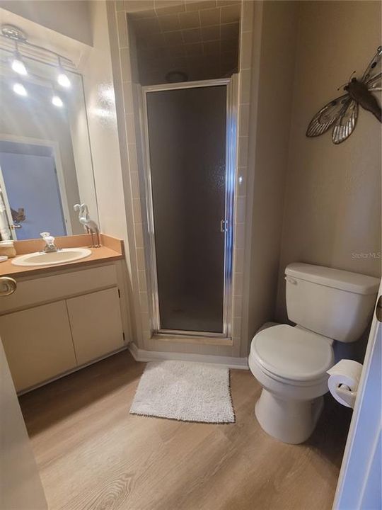 For Sale: $162,000 (2 beds, 2 baths, 1230 Square Feet)