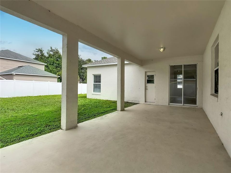 En Venta: $280,000 (3 camas, 2 baños, 1876 Pies cuadrados)
