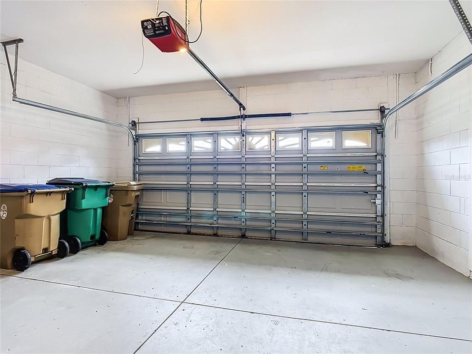 En Venta: $280,000 (3 camas, 2 baños, 1876 Pies cuadrados)