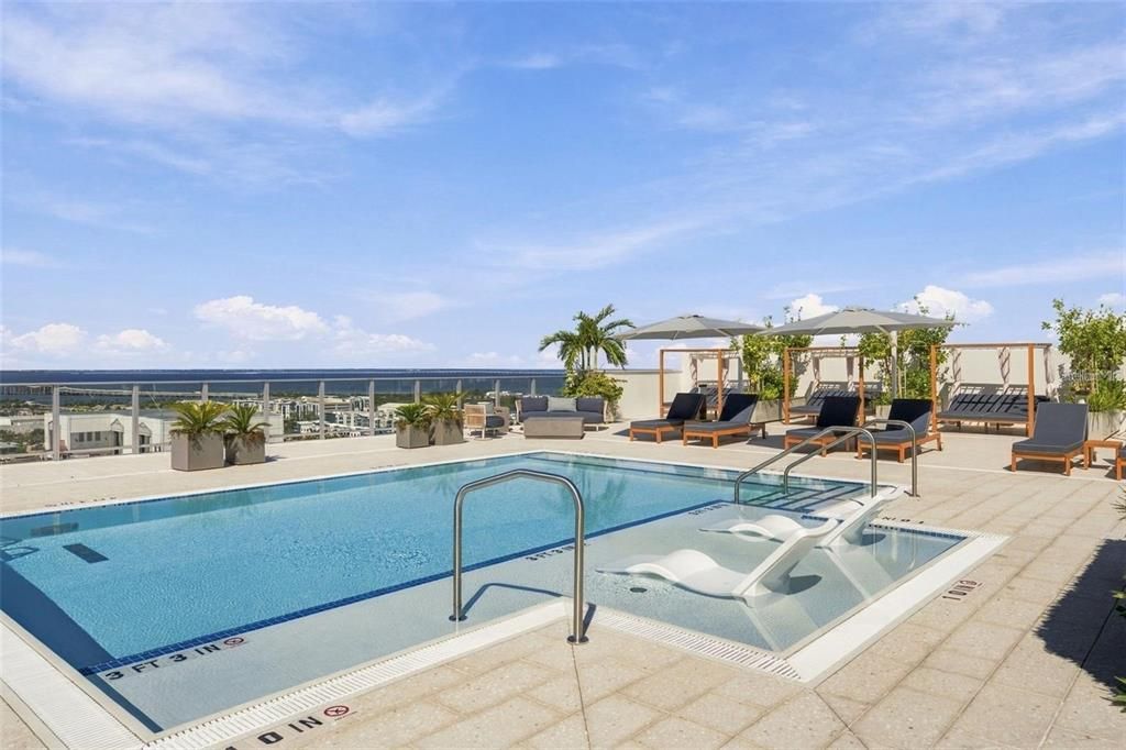 For Rent: $12,000 (3 beds, 3 baths, 2411 Square Feet)