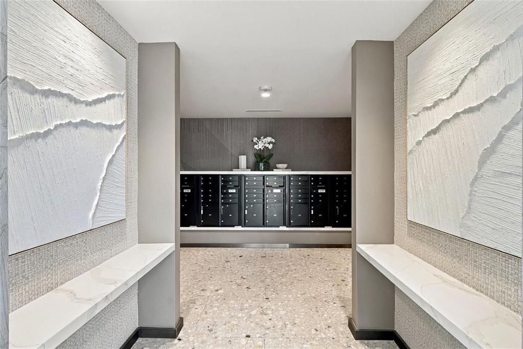 For Rent: $12,000 (3 beds, 3 baths, 2411 Square Feet)