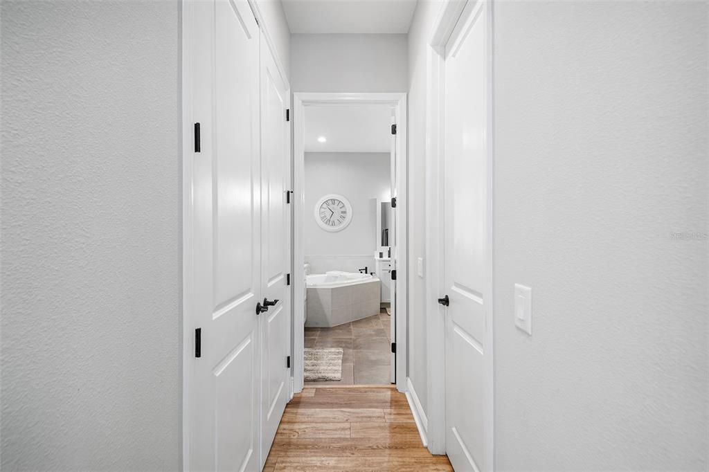 For Rent: $5,985 (5 beds, 4 baths, 3347 Square Feet)
