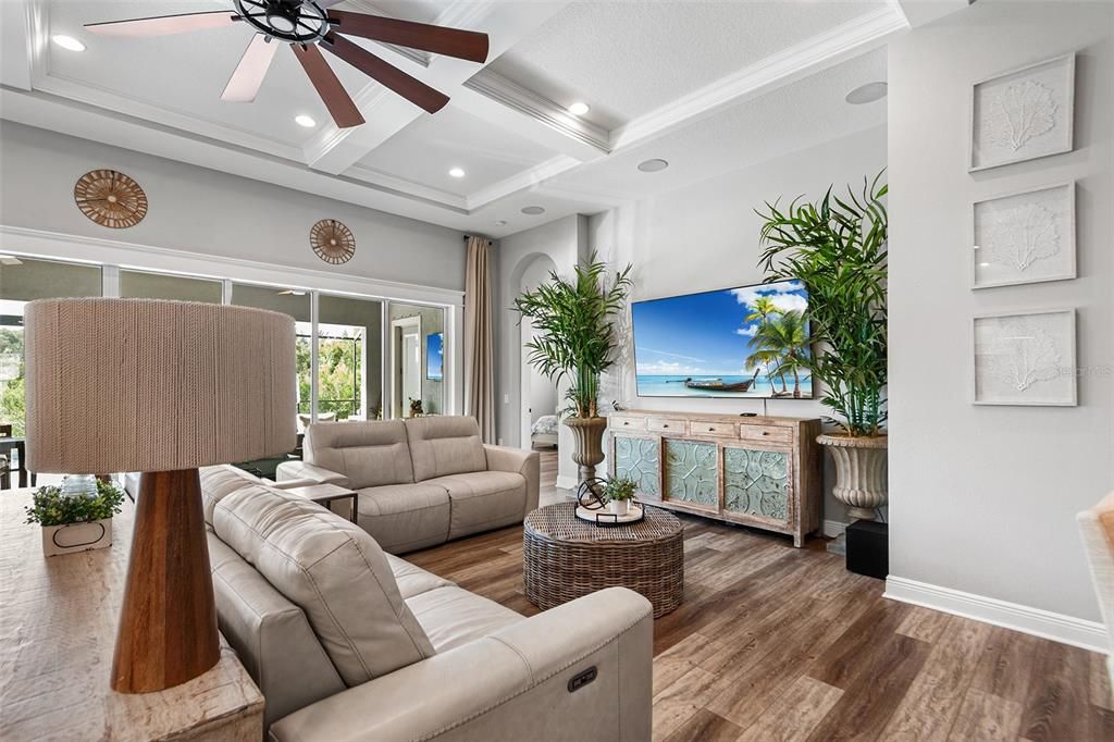 For Rent: $5,985 (5 beds, 4 baths, 3347 Square Feet)