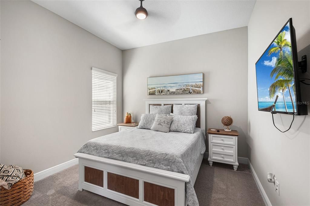 For Rent: $5,985 (5 beds, 4 baths, 3347 Square Feet)
