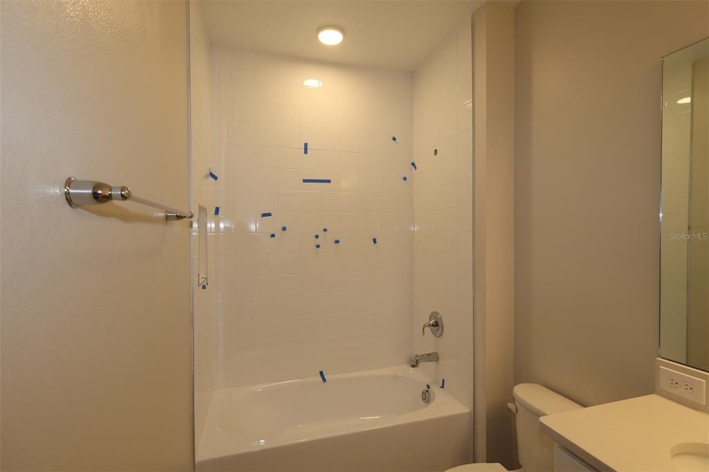 En Venta: $439,990 (4 camas, 3 baños, 2510 Pies cuadrados)