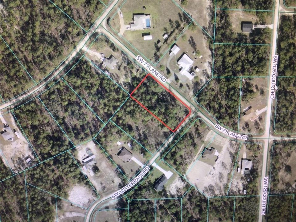 На продажу: $85,000 (1.05 acres)