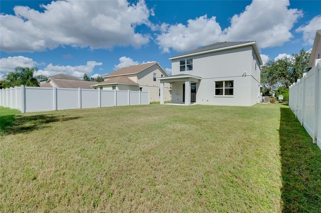 En Venta: $435,000 (4 camas, 2 baños, 2012 Pies cuadrados)