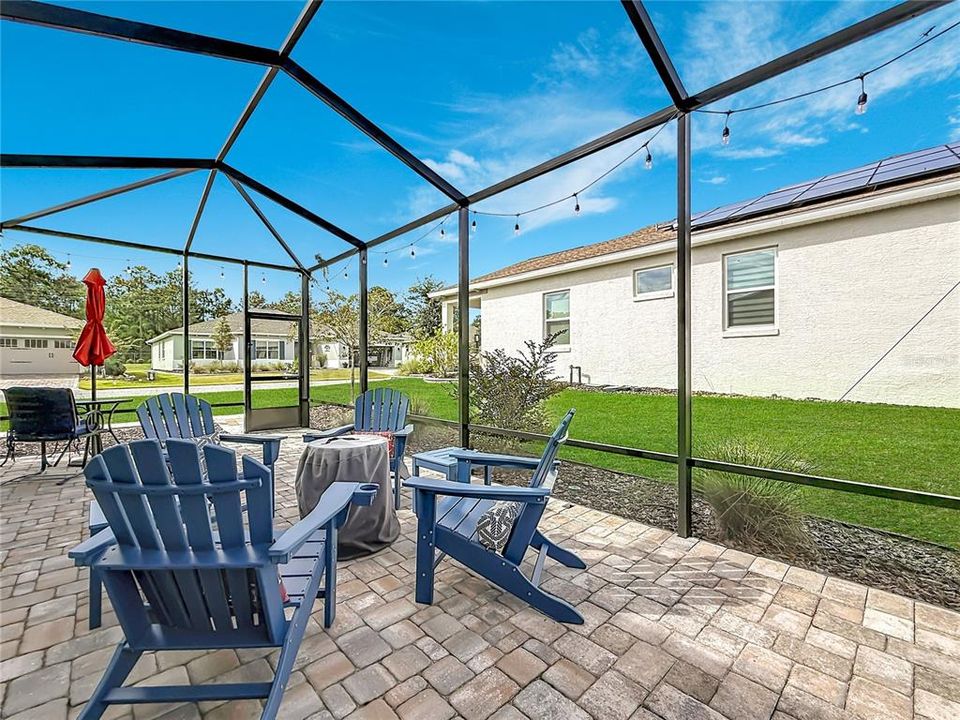 For Sale: $309,900 (2 beds, 2 baths, 1469 Square Feet)