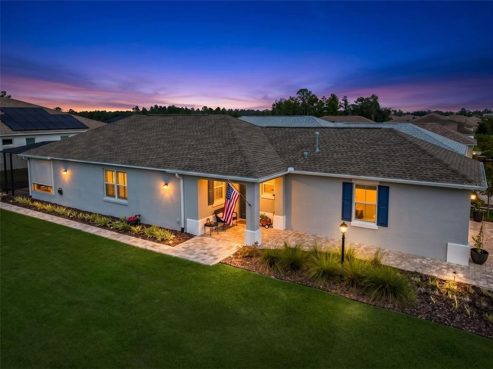 For Sale: $309,900 (2 beds, 2 baths, 1469 Square Feet)