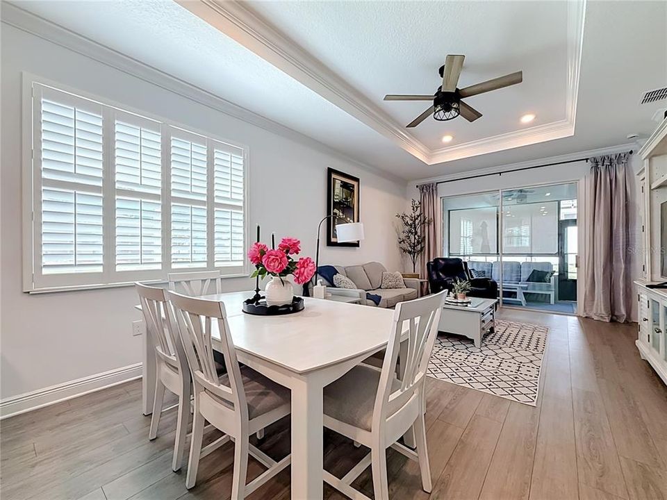 For Sale: $309,900 (2 beds, 2 baths, 1469 Square Feet)