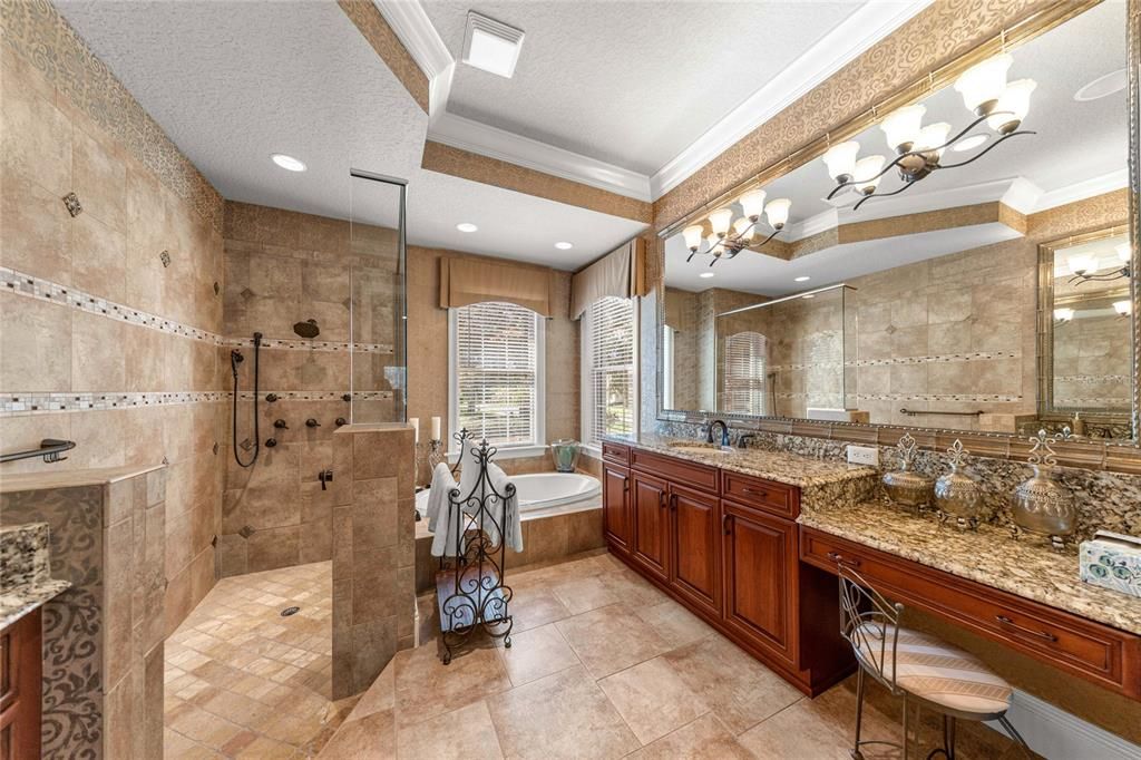 For Sale: $750,000 (4 beds, 3 baths, 2961 Square Feet)