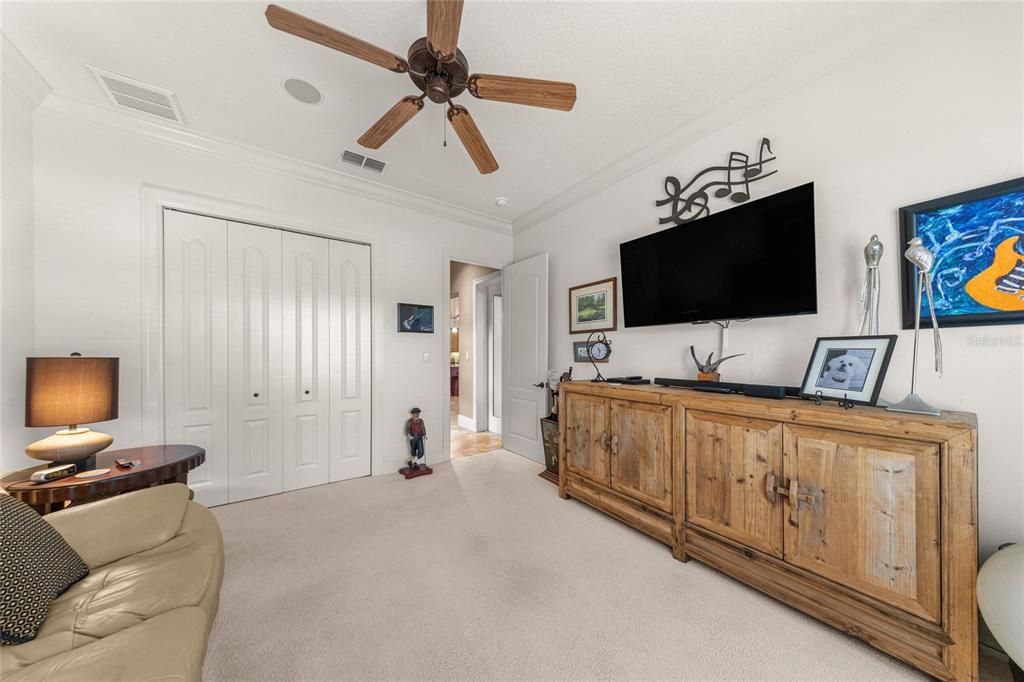 For Sale: $750,000 (4 beds, 3 baths, 2961 Square Feet)