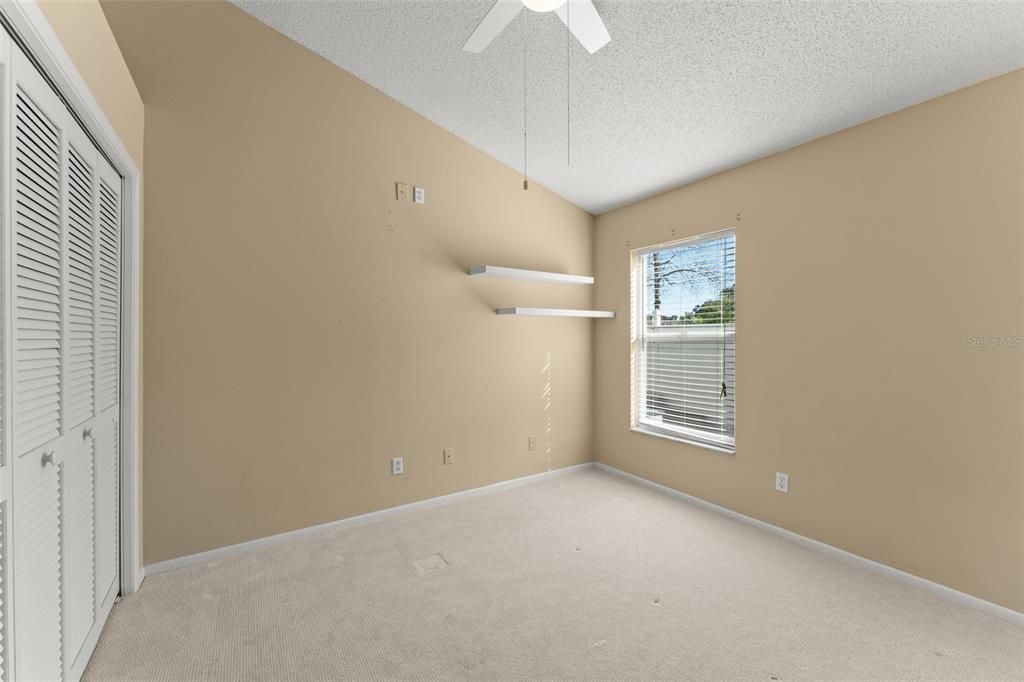 For Sale: $449,000 (4 beds, 2 baths, 1992 Square Feet)
