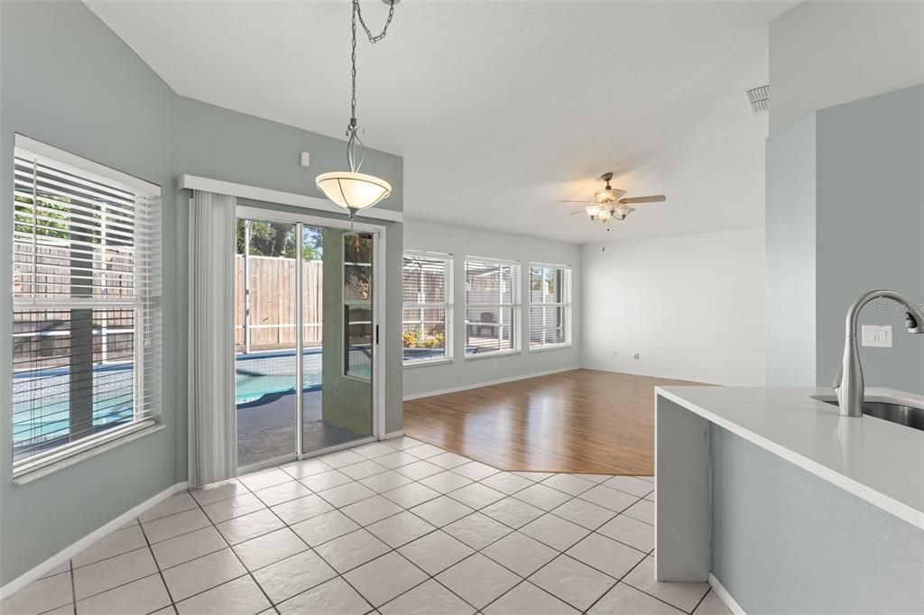 For Sale: $449,000 (4 beds, 2 baths, 1992 Square Feet)