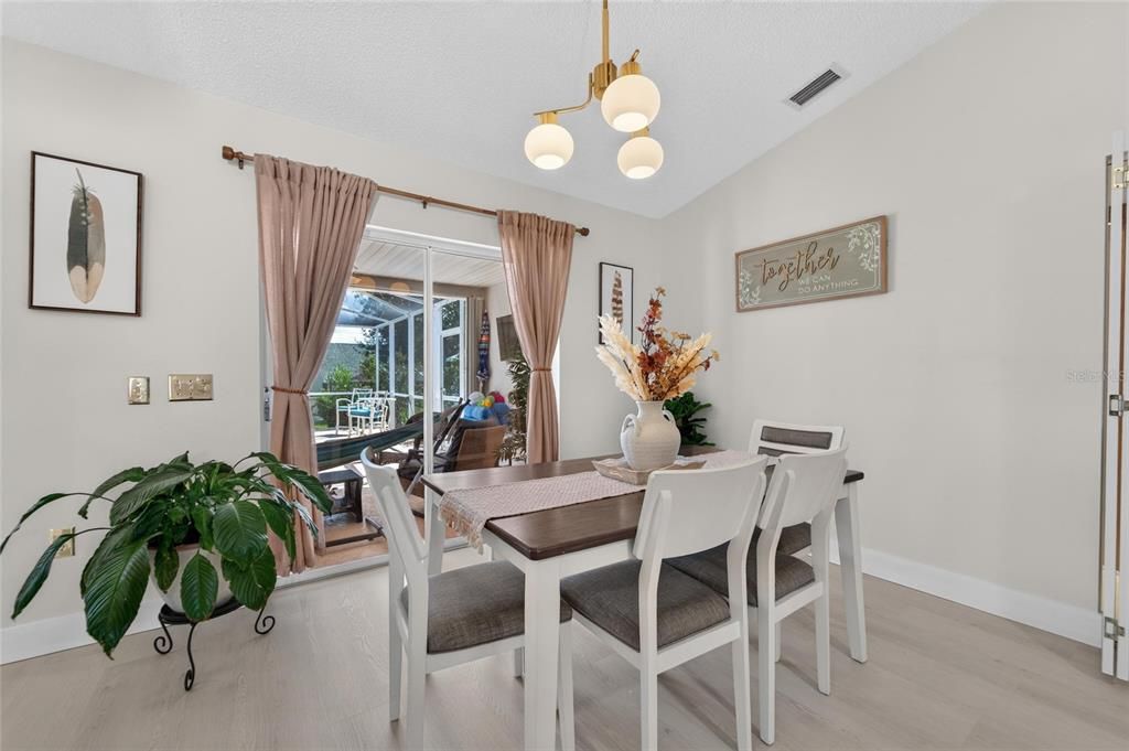 For Sale: $345,000 (3 beds, 2 baths, 1453 Square Feet)