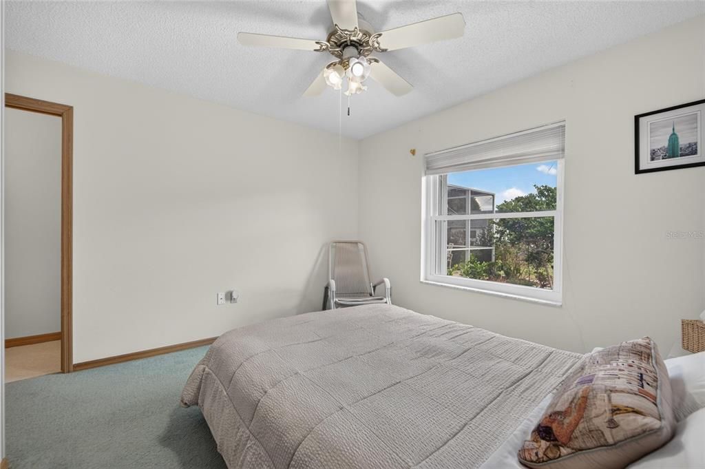 For Sale: $345,000 (3 beds, 2 baths, 1453 Square Feet)
