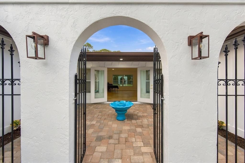 En Venta: $1,149,000 (3 camas, 2 baños, 2326 Pies cuadrados)