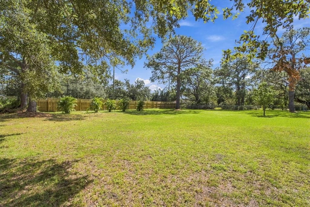 En Venta: $1,149,000 (3 camas, 2 baños, 2326 Pies cuadrados)