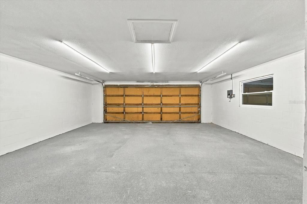 En Venta: $1,149,000 (3 camas, 2 baños, 2326 Pies cuadrados)