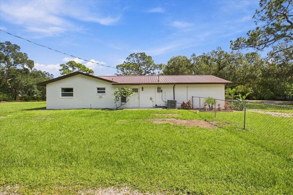 En Venta: $1,149,000 (3 camas, 2 baños, 2326 Pies cuadrados)