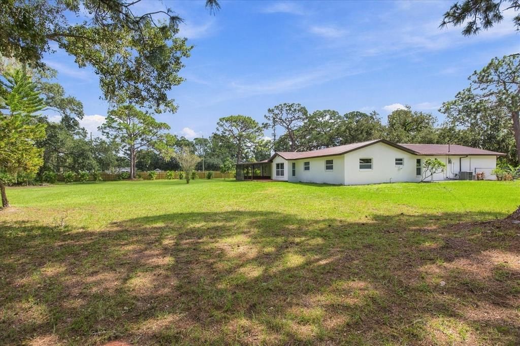 En Venta: $1,149,000 (3 camas, 2 baños, 2326 Pies cuadrados)