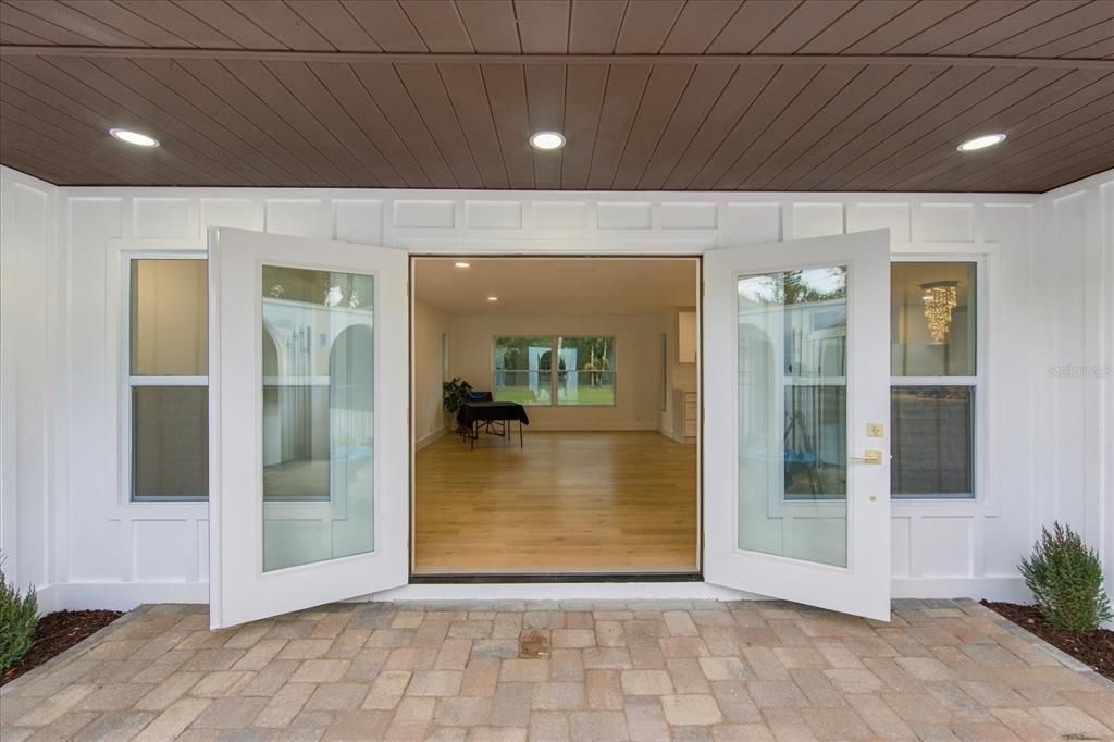 En Venta: $1,149,000 (3 camas, 2 baños, 2326 Pies cuadrados)