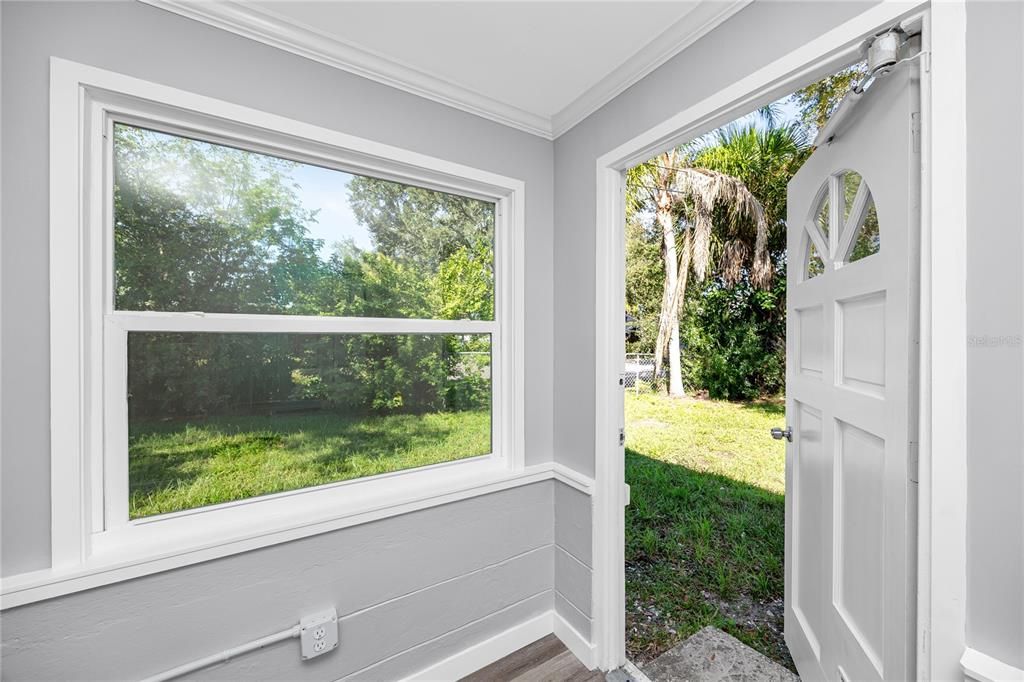 En Venta: $309,900 (2 camas, 1 baños, 892 Pies cuadrados)