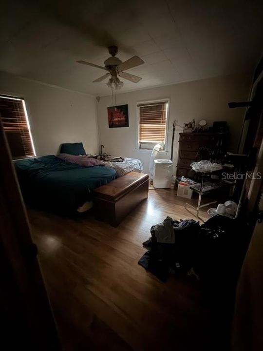 En Venta: $153,900 (2 camas, 1 baños, 864 Pies cuadrados)