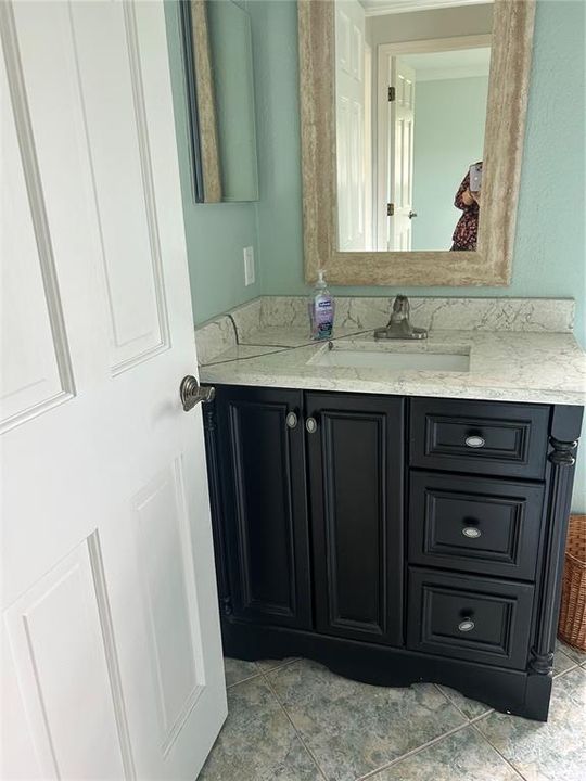 For Rent: $2,100 (3 beds, 2 baths, 1621 Square Feet)