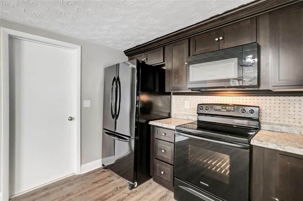 En Venta: $239,900 (3 camas, 1 baños, 1370 Pies cuadrados)