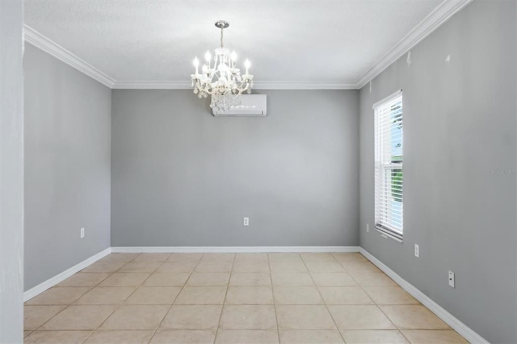 En Venta: $459,900 (3 camas, 2 baños, 1498 Pies cuadrados)