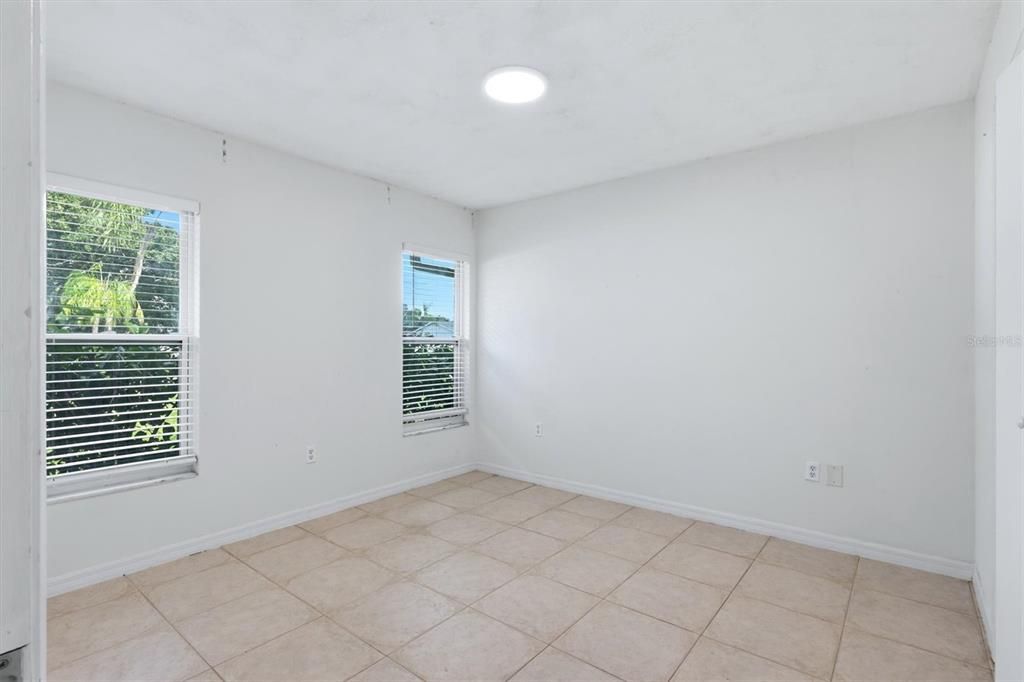 En Venta: $459,900 (3 camas, 2 baños, 1498 Pies cuadrados)