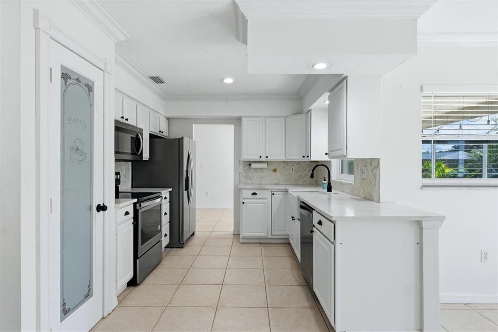 En Venta: $459,900 (3 camas, 2 baños, 1498 Pies cuadrados)