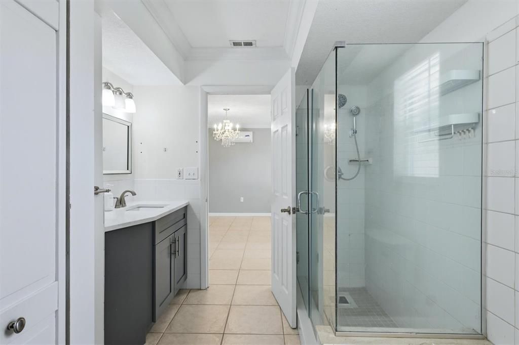 En Venta: $459,900 (3 camas, 2 baños, 1498 Pies cuadrados)